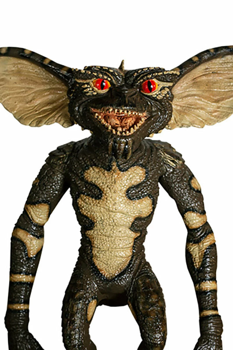 TRICK OR TREAT STUDIOS Evil Gremlin 28" Movie Replica Puppet Prop 5 TRICK OR TREAT STUDIOS Evil Gremlin 28" Movie Replica Puppet Prop - Image 3