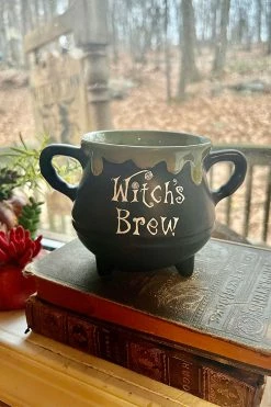 VampireFreaks Witch's Brew Oozing Cauldron Mug -AKUMU INK shop 78787878idsfdsvds