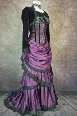 Gallery Serpentine Amethyst Victorian Skirt -AKUMU INK shop 800gothicvictoriansteampunkvictorianweddingskirt