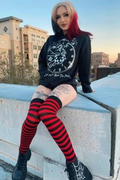 VampireFreaks Alice In Wonderland Clock Hoodie [Zipper Or Pullover]