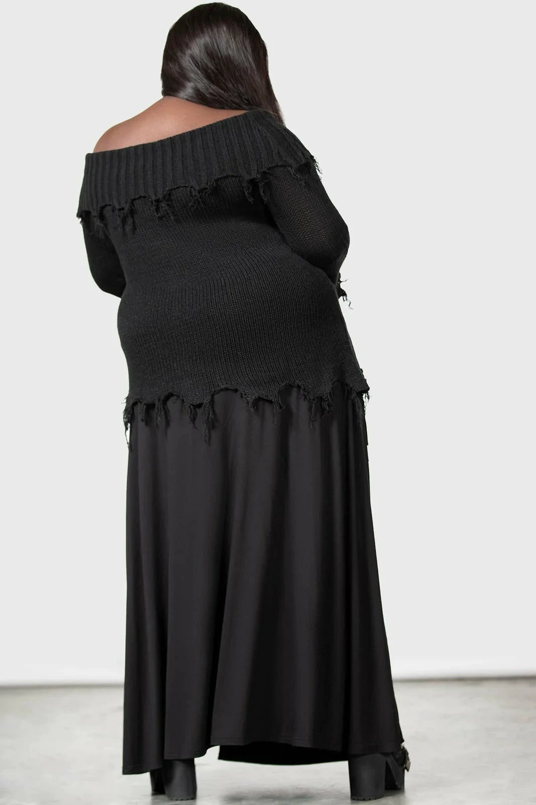 KILLSTAR Aelfwine Asymmetric Sweater 11 KILLSTAR Aelfwine Asymmetric Sweater - Image 9