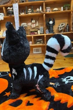 VampireFreaks Skelekitty Plush Toy [Deluxe] -AKUMU INK shop Gothic Housewares cc250da8 737d 4881 9bdc 34502f21fad2