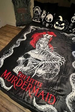 VampireFreaks The Little Murdermaid Throw Blanket -AKUMU INK shop Gothic Mermaiid Blanket