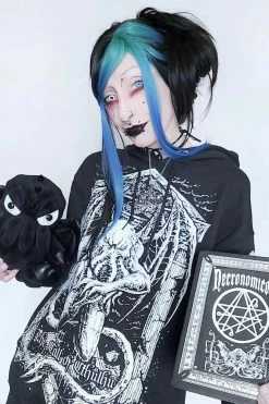 VampireFreaks The Call Of Cthulhu Hoodie [Zipper Or Pullover] -AKUMU INK shop Gothic Tentacle Pullover