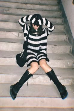 Catalyst White/Black Striped Distressed Sweater -AKUMU INK shop H7421e6a4ae9f496294d6c84b624dc34dqcopy