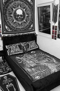 VampireFreaks Haunted Mansion Throw Blanket -AKUMU INK shop Haunted House Throw Blanket