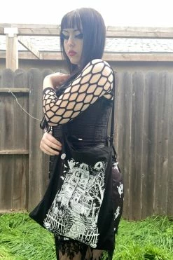 VampireFreaks Goth Mystery Subscription Pack -AKUMU INK shop Haunted Mansion Purse a433b9ae 3c07 449f aeb0 269166217959