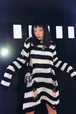Catalyst White/Black Striped Distressed Sweater -AKUMU INK shop Hdddac7aadc404dc1b5222d93f78b9ec5Pcopy