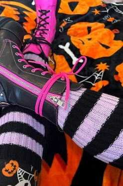 VampireFreaks Funeral Flowers Striped Leg Warmers [BLACK/LILAC] -AKUMU INK shop Kawaii Goth Aesthetic