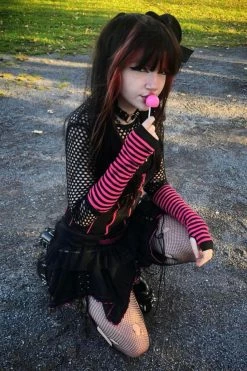 VampireFreaks Emo Striped Arm Warmers [Black/HotPink]
