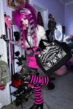 VampireFreaks My Eyeliner’s Running Striped Leg Warmers [Black/Pink]