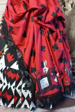 Gallery Serpentine Queen Of Hearts Alice In Wonderland Victorian Corset Gown 15 Gallery Serpentine Queen Of Hearts Alice In Wonderland Victorian Corset Gown -AKUMU INK shop QoHcorsetgowncloseup