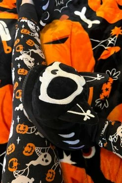 VampireFreaks Skelekitty Slippers -AKUMU INK shop Womens Gothic House Slippers d7565feb 8682 4463 a832 37d947dd7dfb