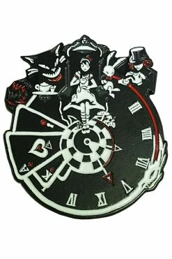 VampireFreaks Alice In Wonderland Clock Pin