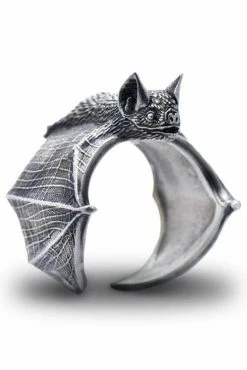 Catalyst Vampire Bat Hugger Ring