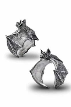 Catalyst Vampire Bat Hugger Ring -AKUMU INK shop attitude clothing fledermaus ring p27155 44417 imagecopy