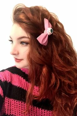 Catalyst Pink Eyeball Bow Hair Clips [Set Of 2] -AKUMU INK shop bfbd fb207f8a 94cc 4c80 bcc9 4e3da1af180d