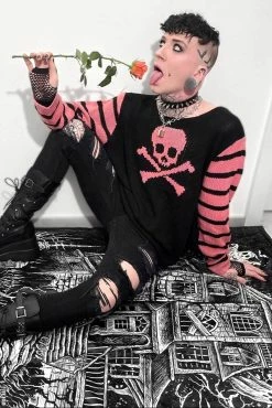 VampireFreaks Haunted Mansion Throw Blanket -AKUMU INK shop emo lifestyle