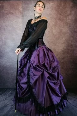 Gallery Serpentine Amethyst Majestica Palace Gown -AKUMU INK shop ens 6 1