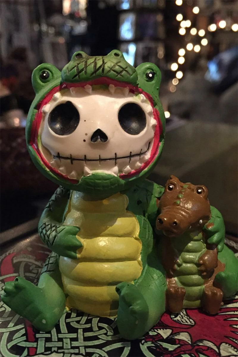 FURRYBONES Chompsy The Crocodile Statue 7 FURRYBONES Chompsy The Crocodile Statue - Image 5