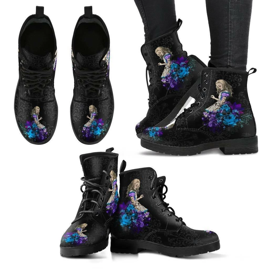 Gallery Serpentine Alice In Wonderland Renaissance Boots, FREE Shipping 4 Gallery Serpentine Alice In Wonderland Renaissance Boots, FREE Shipping - Image 2