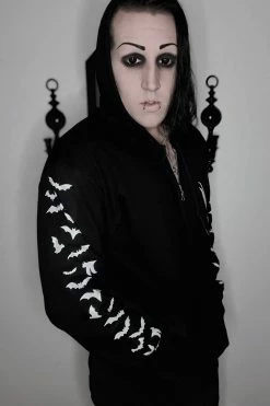 VampireFreaks Vampire Castle Hoodie W/ Bat Sleeves [BLACK/WHITE] -AKUMU INK shop fskfscoffincreeper a4238e30 a0cf 4d35 a5cc 6e338005068d