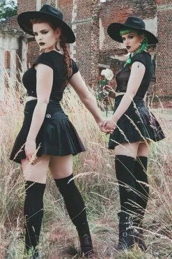 KILLSTAR Zoey Long Socks [B] -AKUMU INK shop gdfgdfgdfgdf ac6d487a 24b8 41f6 83e6 80cecb48c65e