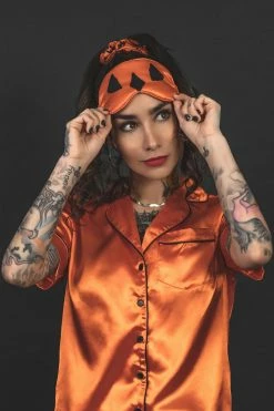 LIVELY GHOSTS Samhain Sleepwalker [4-Piece Set] -AKUMU INK shop goth silk pajamas