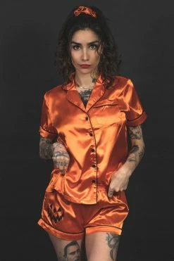 LIVELY GHOSTS Samhain Sleepwalker [4-Piece Set]