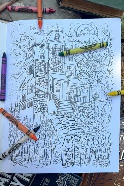 VampireFreaks Creepy Coloring Book -AKUMU INK shop newlery