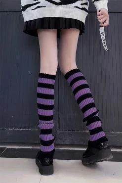 VampireFreaks Dead Violets Striped Leg Warmers [Black/Purple] -AKUMU INK shop purplae legwarmers 03
