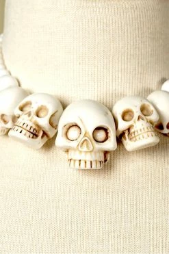 Kreepsville Skull Collection Necklace [White] -AKUMU INK shop sacasascacasc