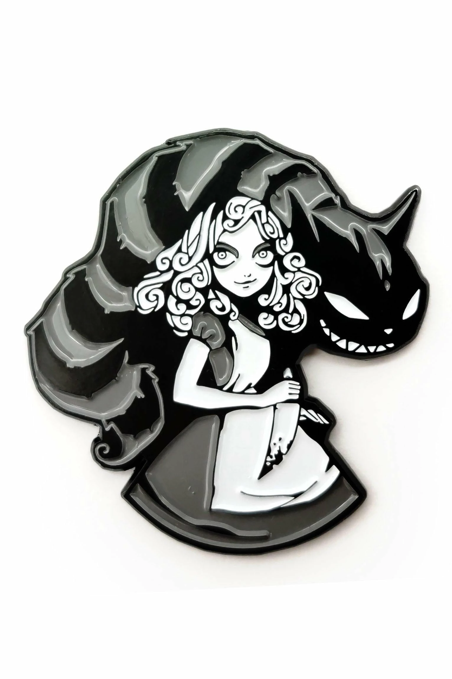 VampireFreaks Alice In Slasherland Enamel Pin 3 VampireFreaks Alice In Slasherland Enamel Pin
