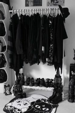 KILLSTAR Yin Yang Area Rug -AKUMU INK shop t51copy c89ce88c 2760 4fb7 8ff9 e58bc39ae37c