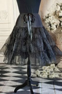 Gallery Serpentine Black Tulle Petticoat For Belle Or 50's Skirts