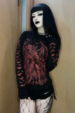 VampireFreaks Creature Of The Night Tee [Multiple Styles Available] -AKUMU INK shop vampire e896be28 4bcd 46ec a327 653f8858912c