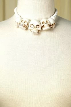 Kreepsville Skull Collection Necklace [White] -AKUMU INK shop vsdvsdvsvsdv