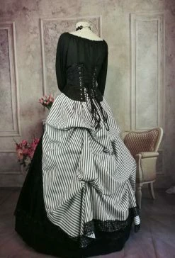 Gallery Serpentine Hampstead Heath Victorian Bustle Skirt -AKUMU INK shop w hoop sb2