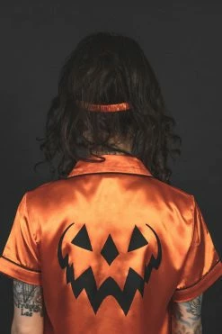 LIVELY GHOSTS Samhain Sleepwalker [4-Piece Set] -AKUMU INK shop womens halloween pjs