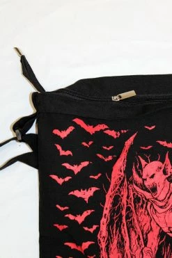VampireFreaks Shoulder Sling Zipper Tote Bag 28 VampireFreaks Shoulder Sling Zipper Tote Bag -AKUMU INK shop zipper2